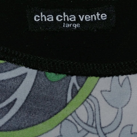 Cha-cha Vente top. - Picture 3 of 7